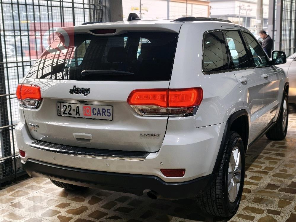 جيب جراند شيروكي